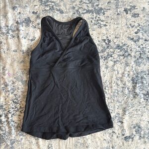 Black Sleeveless Women's workout Top